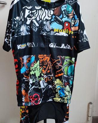 Completo da ciclismo nuovo Tg.XL