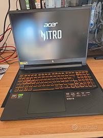 Acer Nitro V 16 ANV16-41-R0E8 Notebook Gaming 4060