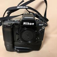 Nikon F90X corpo macchina reflex  + MB-10