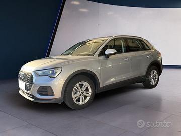 Audi Q3 35 TDI S tronic Business