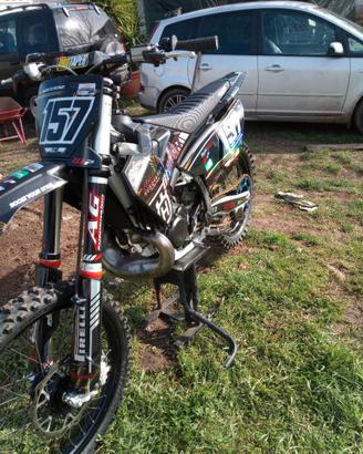 Husqvarna tc 250 2023 heritage editio