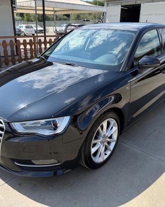 Audi A3 SPB 2.0 TDI Attraction