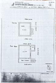 Terreno con piccolo fabbricato e vasca