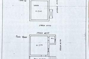 Terreno con piccolo fabbricato e vasca
