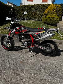 SWM SM 500R 2022 4600km kit power a2