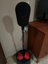 Punching ball boxe con guantoni
