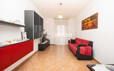 TRILOCALE PIANO INTERMEDIO CON ASCENSORE A GORGONZ