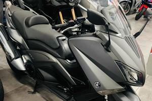 Yamaha TMAX 530 BASE COLORAZIONE OPACA 12 MESI GAR