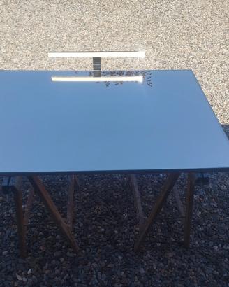 Specchio moderno con barra led