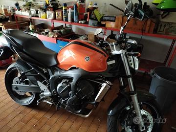 Yamaha FZ6 - 2006
