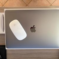 MacBook Air 13”+ Magic Mouse