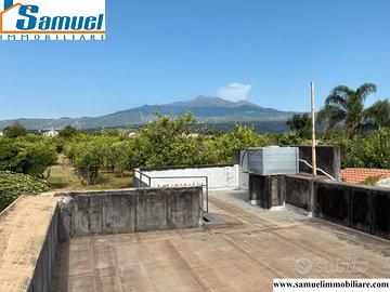 Altarello, borgo con terreno (CT)