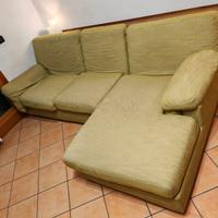 Divano con penisola a destra