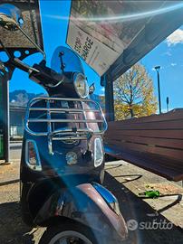 splendida Vespa 125 Touring