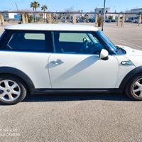 Mini cooper one