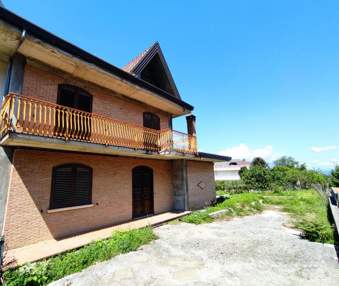 House in Serino, Sala - Vista 2