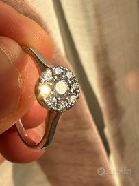 Anello Oro 18Kt e Diamanti Veri