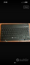 Tastiera bluethoot