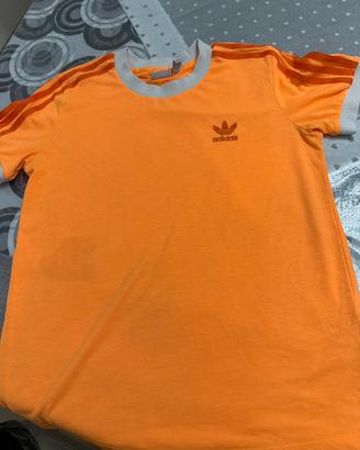 Maglietta adidas