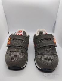 Scarpe new balance 373 neonato con strap grigio