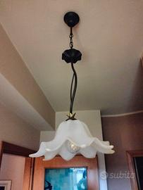 Coppia lampadari artigianali ferro battuto e vetro