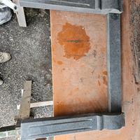 Cornice in pietra lavica