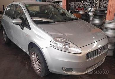 RICAMBI Fiat Grande Punto 5P 1.4 B/MET anno 2009 -