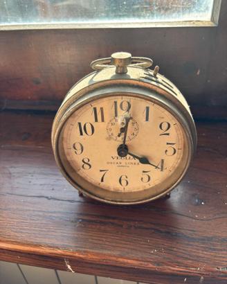 Orologio sveglia manuale