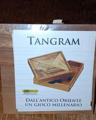 GIOCO ROMPICAPO IN LEGNO "TANGRAM"
