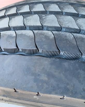 Gomme autocarro 315/70