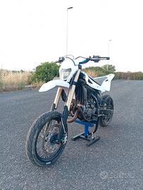Husqvarna 125 leggere descrizione 