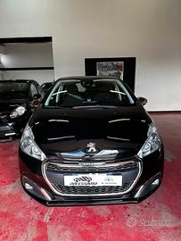 Peugeot 208 PureTech 82 5 porte Allure