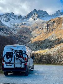 Camper van , giottivan 6 metri pari al nuovo