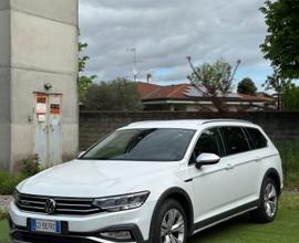Volkswagen Passat Alltrack 2.0 TDI 200 CV 4MOTION 