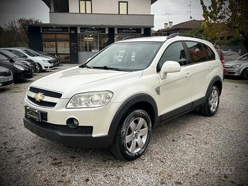 Chevrolet Captiva 2.4 GPL - 7 POSTI