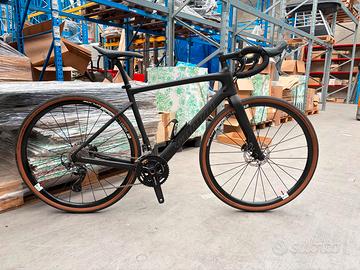 Gravel Specialized diverge carbon comp tg.56