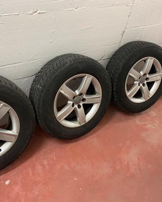 Cerchi originali Audi da 17” + omaggio