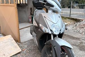 Kymco  Agility 200