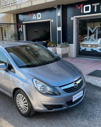 Opel Corsa 1.2 5 porte 86Cv