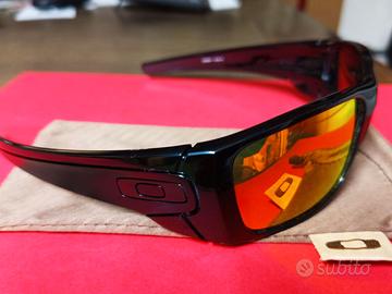 Occhiali da sole Oakley Fuel Cell 9095-01 Polarizz