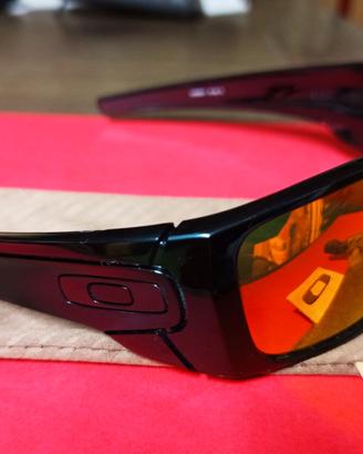 Occhiali da sole Oakley Fuel Cell 9095-01 Polarizz