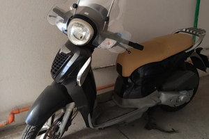 Scarabeo 200 ie