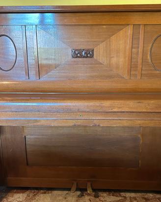 Pianoforte verticale Hasseldieck primi ’900