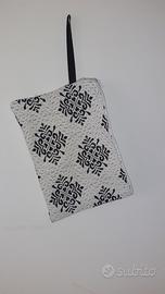 pochette artigianale realizzata a mano