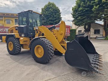 Pala Gommata Cat caterpillar 938M