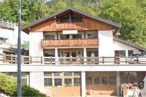Immobile in asta di 1061 m² con più di 5 locali a 
