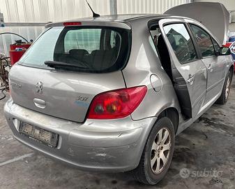 PEUGEOT 307 per ricambi usati