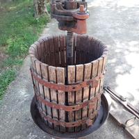 Torchio per uva.