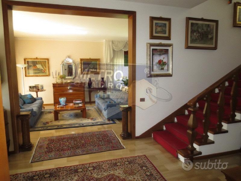 Rif.R/4470| casa ind. thiene - Altro