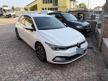 Golf 8 - 2.0 TDI - 150cv - DSG